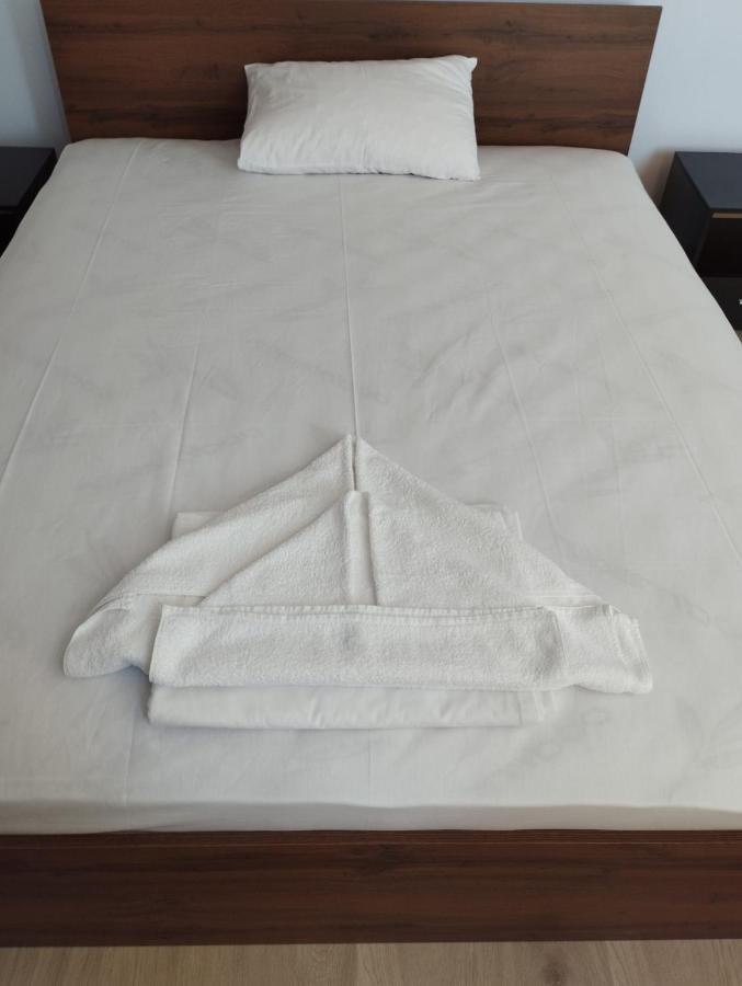 Alfa Guest Rooms With Parking 바르나 외부 사진