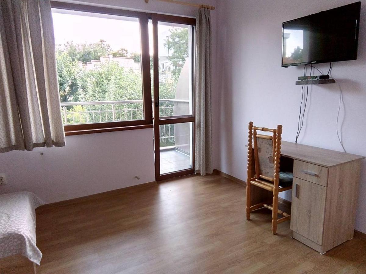 Alfa Guest Rooms With Parking 바르나 외부 사진