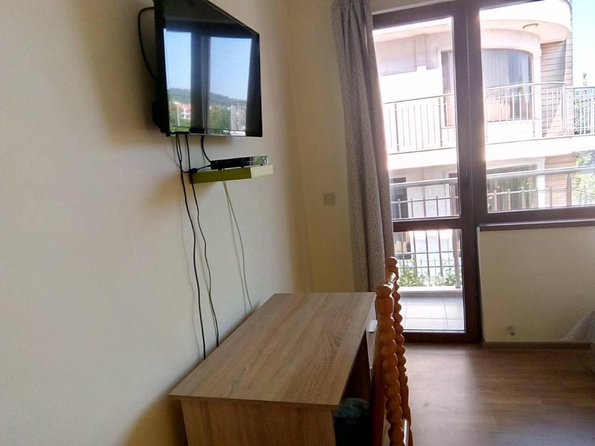 Alfa Guest Rooms With Parking 바르나 외부 사진