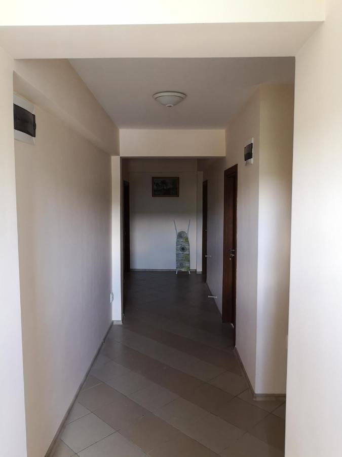 Alfa Guest Rooms With Parking 바르나 외부 사진