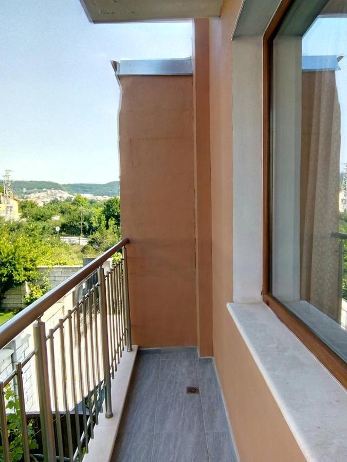 Alfa Guest Rooms With Parking 바르나 외부 사진